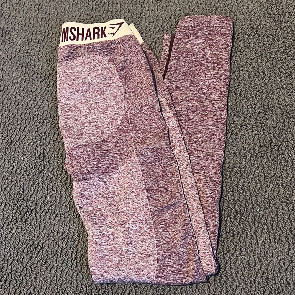 Gym shark leggings pink/purple